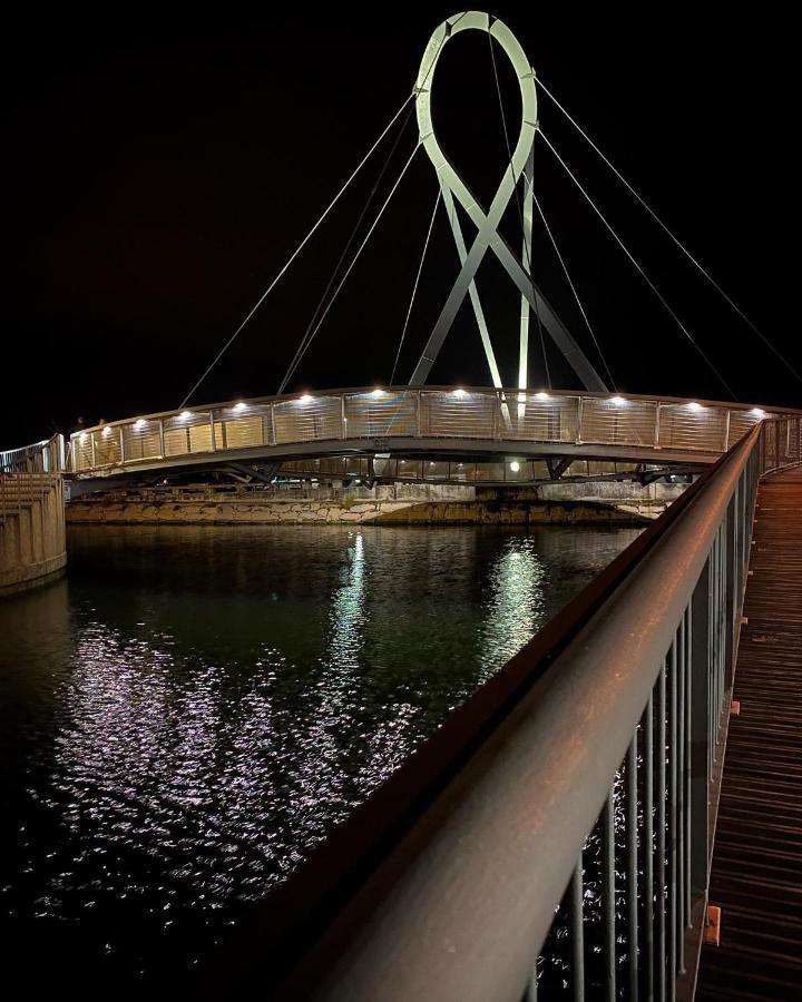 Aveiro'S Dock Apartments Εξωτερικό φωτογραφία